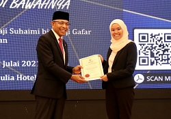 14_59 pegawai baharu terima Sijil Kursus Induksi_c.jpg