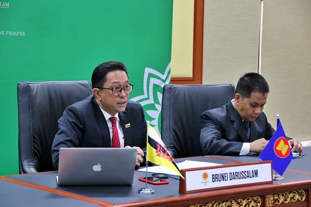 1_Forum sosialisasi meningkatkan produktiviti infrastruktur ASEAN.JPG