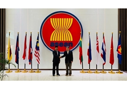 1_Lawatan kerja ke ibu pejabat Setiausaha ASEAN di Republik Indonesia_c.jpg