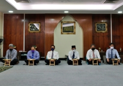 1_Majlis Munajat, membaca Surah Yasin dan tahlil_c.JPG