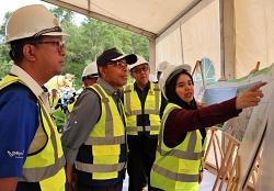 1_Peletakan Batu Asas Projek Perumahan Lugu Fasa 2_c.JPG
