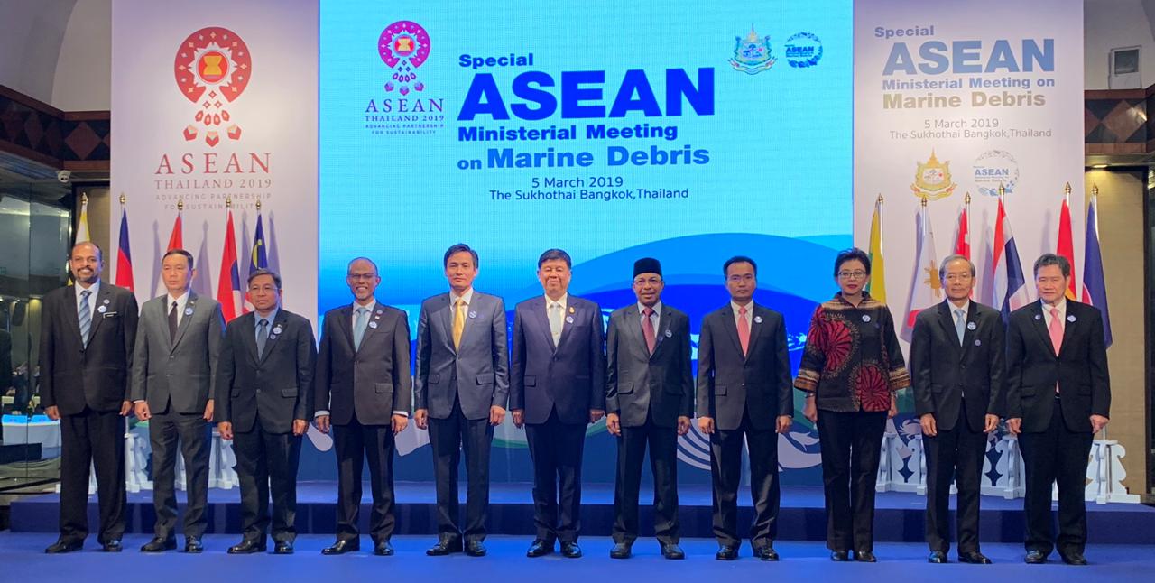 1_Special ASEAN Ministerial Meeting on Marine Debris.jpg