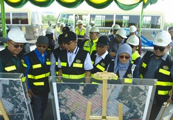 2_Ahli-Ahli MMN tinjau perkembangan prasarana negara_c.jpg