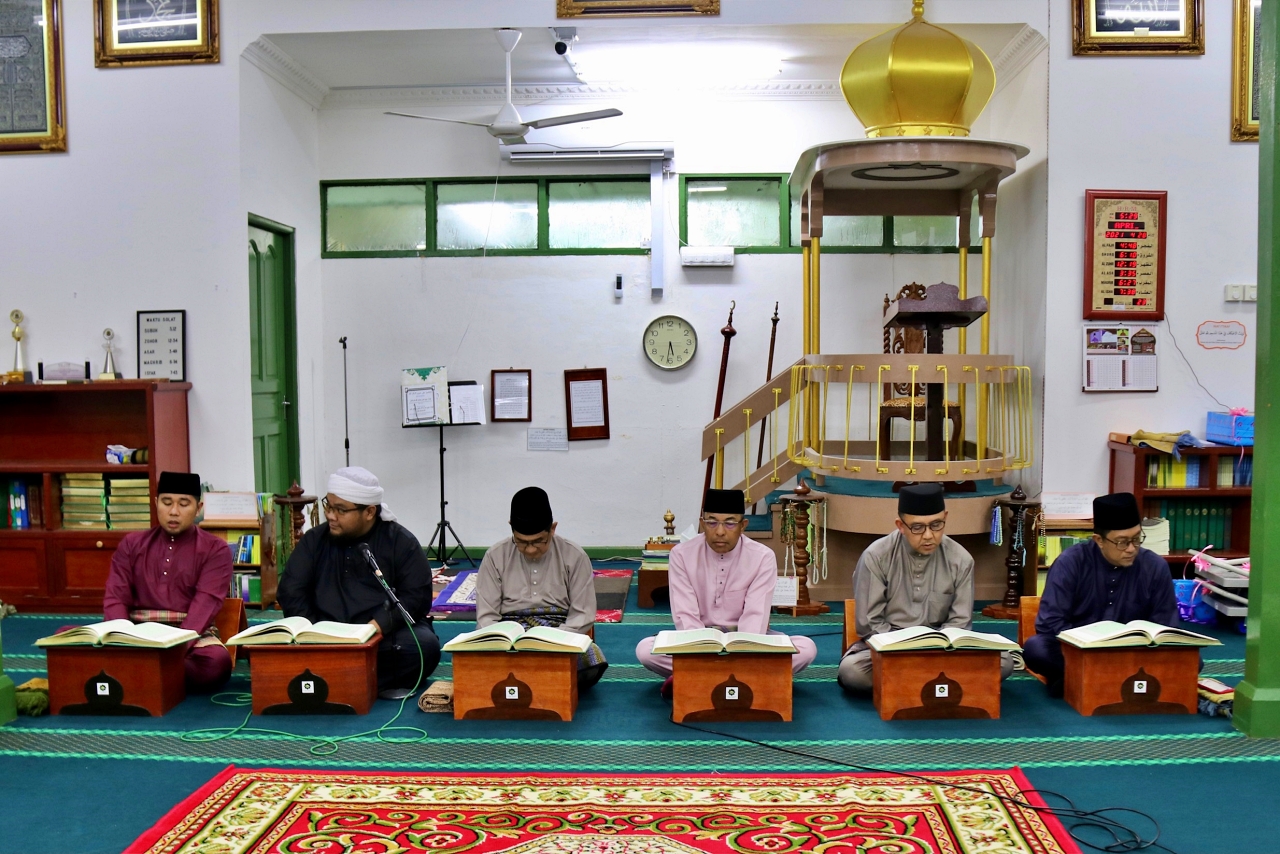 2_Kementerian Pembangunan adakan tadarus di Masjid Kampong Labu Estate.jpg