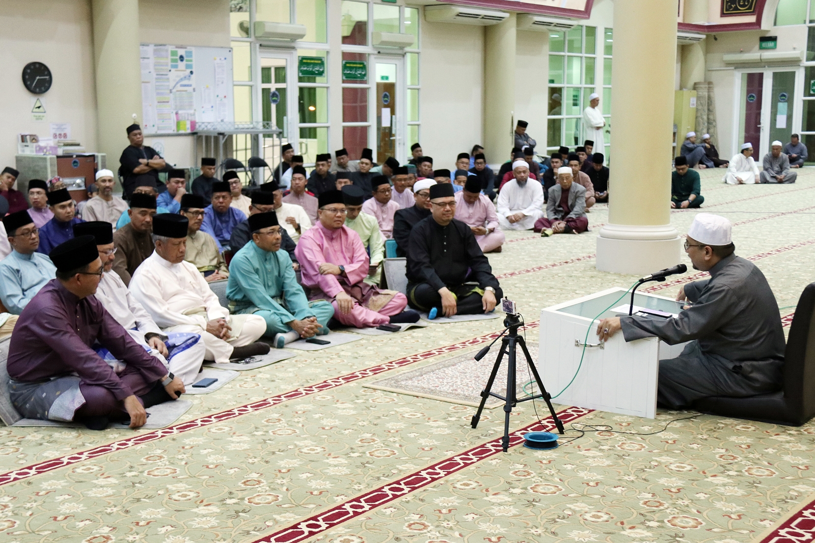 2_Majlis Solat Maghrib dan Isya' Berjemaah Sempena HPBS.JPG