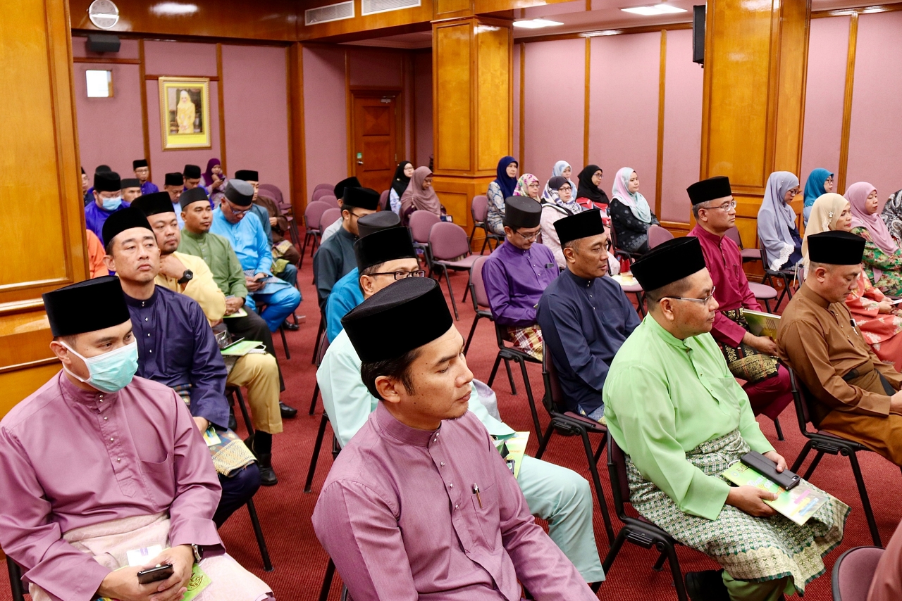 3_Awal Tahun Hijrah 1442 disambut dengan ceramah khas.jpg