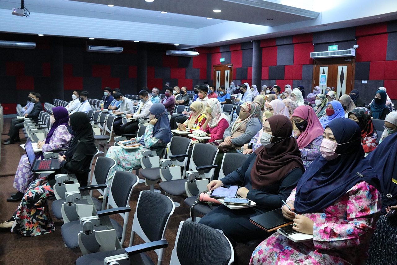 3_Taklimat kefahaman Maqasid Syari‘ah dalam pengurusan dan pentadbiran.JPG