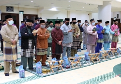 4_Dikir Maulud di Masjid Universiti Brunei Darussalam_c.JPG