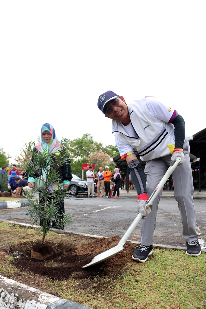 4_Kempen Kebersihan Senegara 2021.jpg