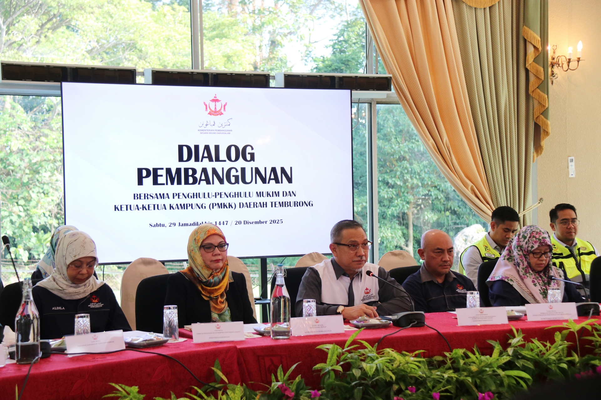 1_Dialog Pembangunan bersama PMKK Daerah Temburong.JPG