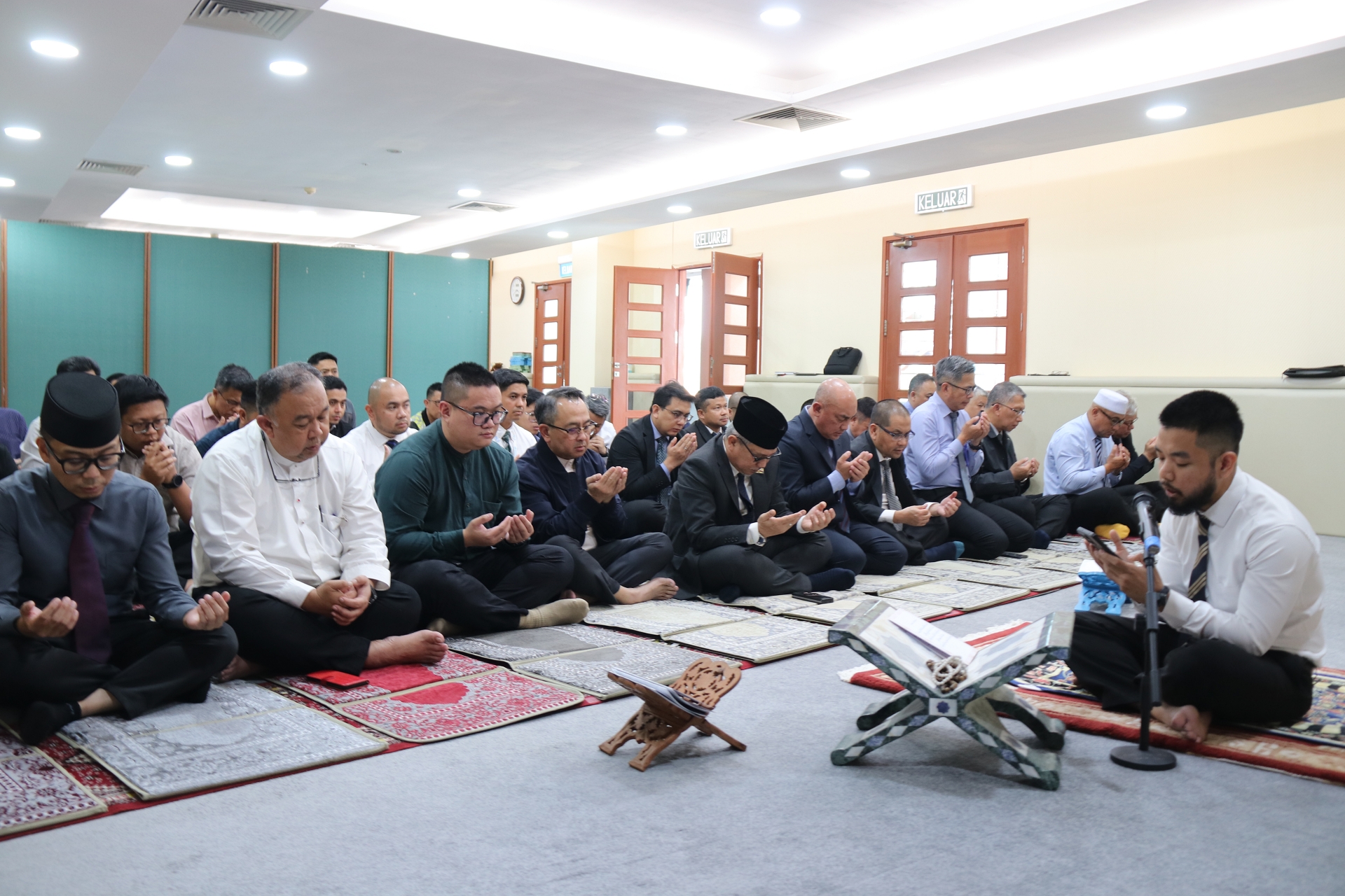 1_Doa kesyukuran sempena Hari Puja Usia KDYMM Paduka Seri Baginda Raja Isteri.JPG