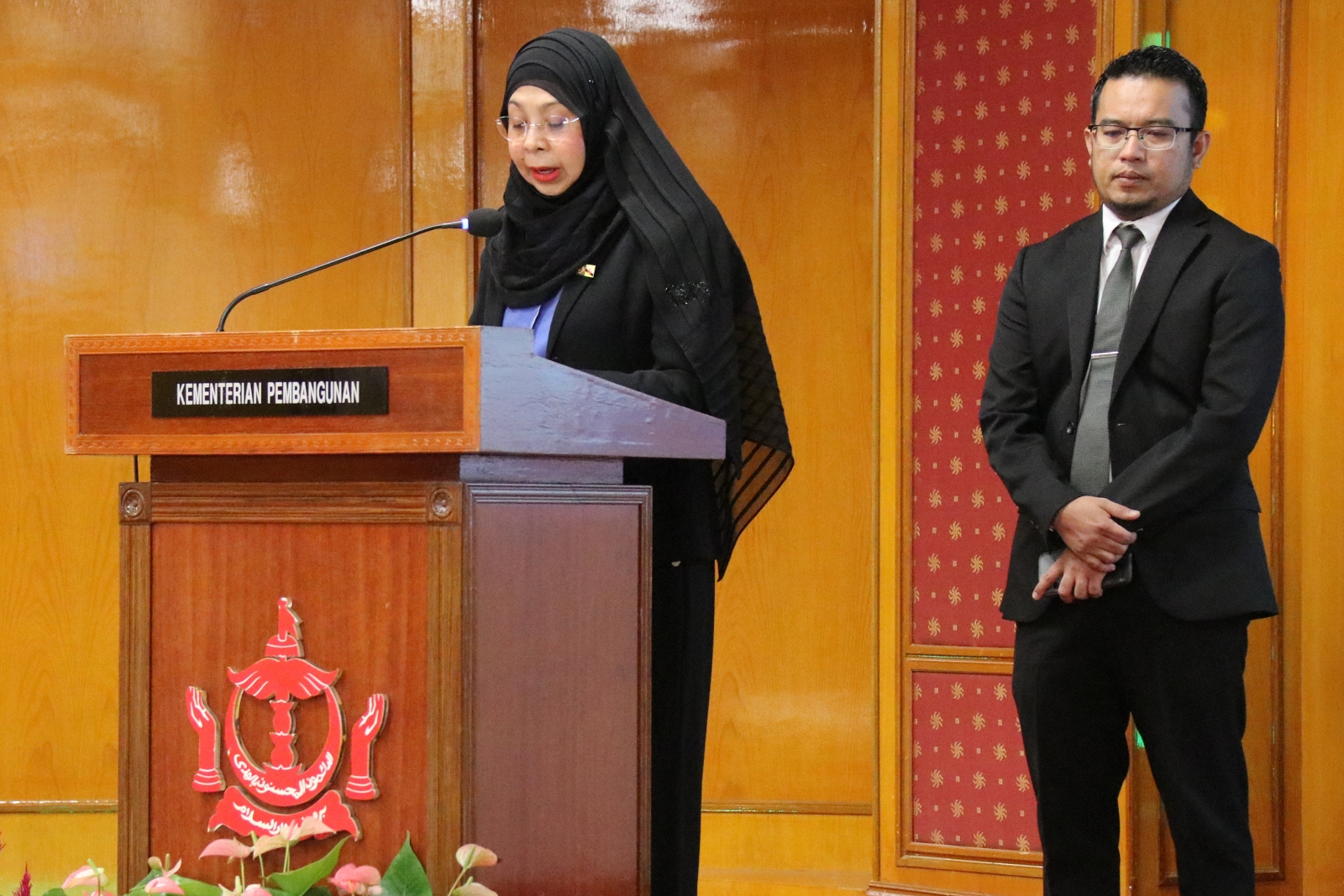 1_Penyampaian surat lantikan kuasa bagi perlaksanaan Akta Kawalan Bangunan Penggal 256.JPG