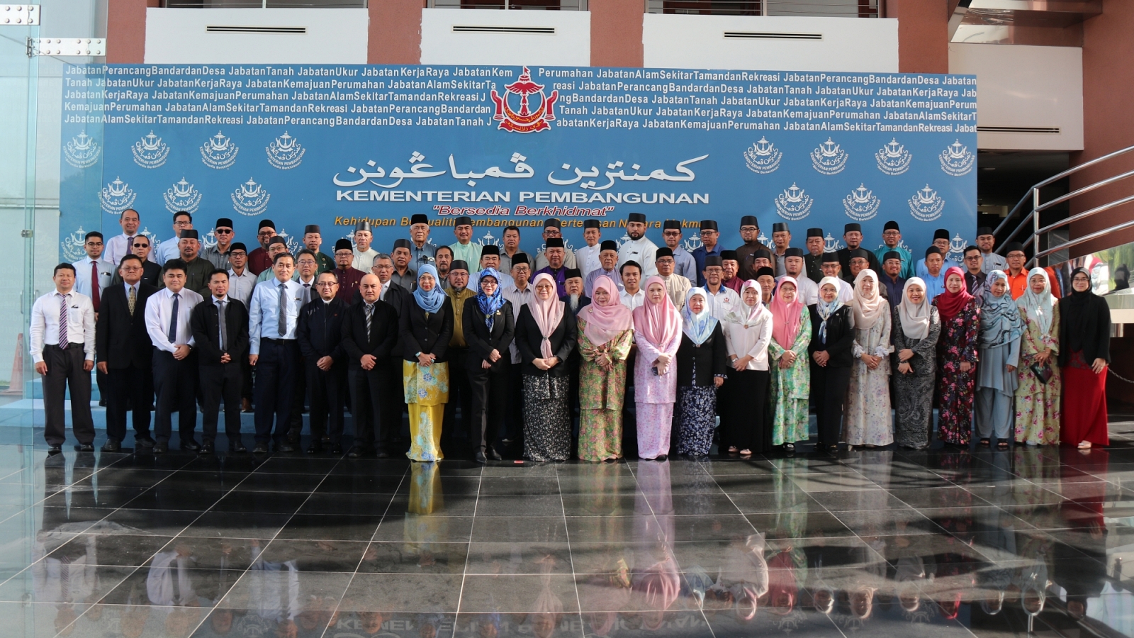 1_Sesi muzakarah usaha menambah baik perkhidmatan.jpg