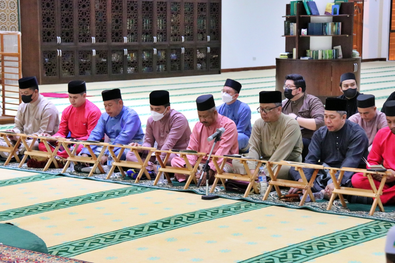 2_Kementerian Pembangunan imarahkan masjid dengan Majlis Berdikir.JPG