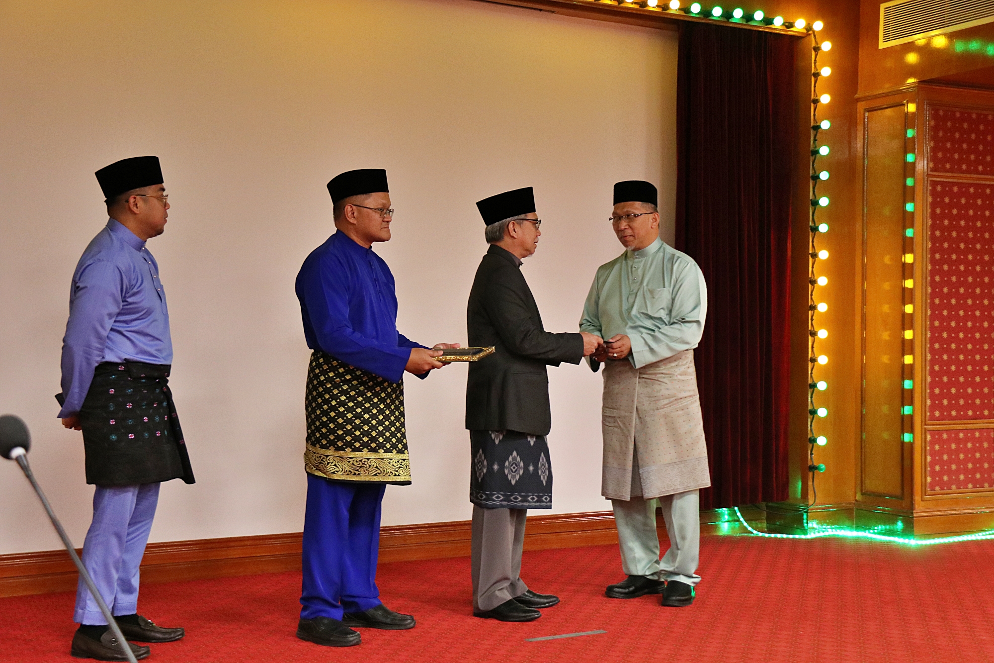 3_27 orang warga Kementerian Pembangunan akan menunaikan ibadah haji.jpeg