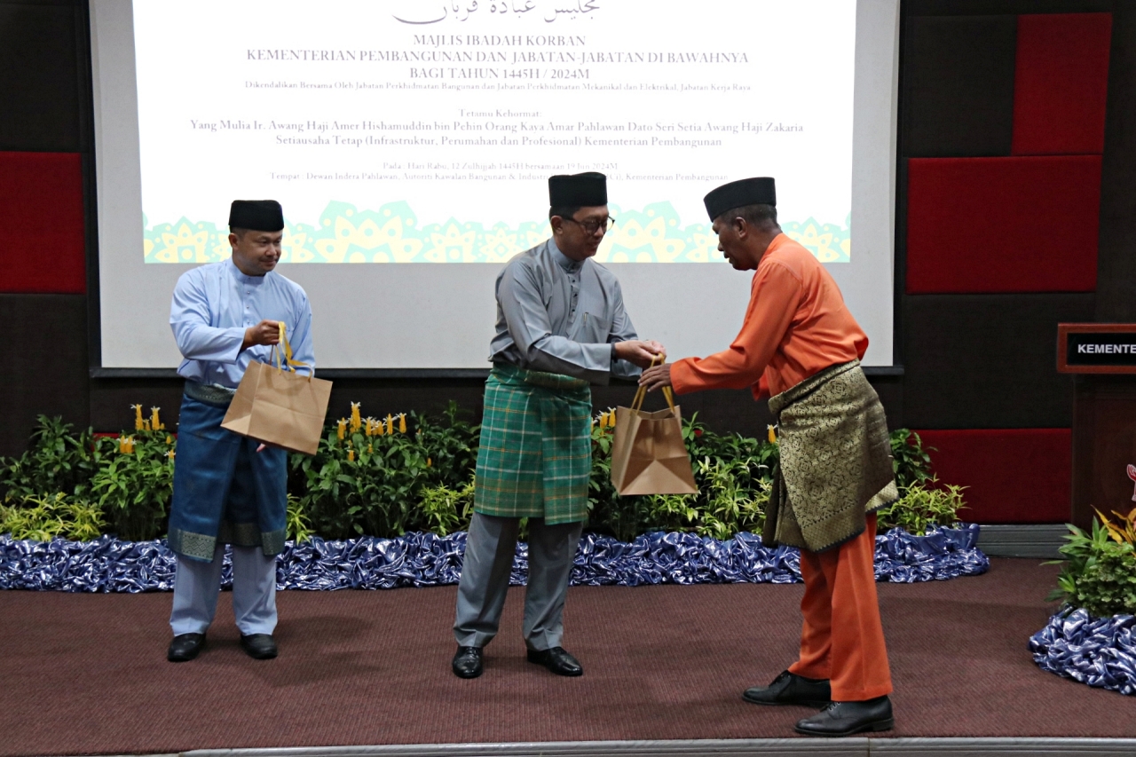 3_Ibadah korban semarakkan Aidiladha.JPG
