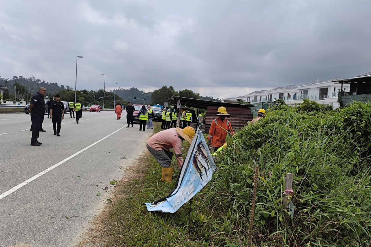 3_Jangan mendirikan gerai berjaja tanpa kebenaran.jpeg