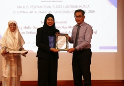 3_Penyampaian surat lantikan kuasa bagi perlaksanaan Akta Kawalan Bangunan Penggal 256_c.JPG