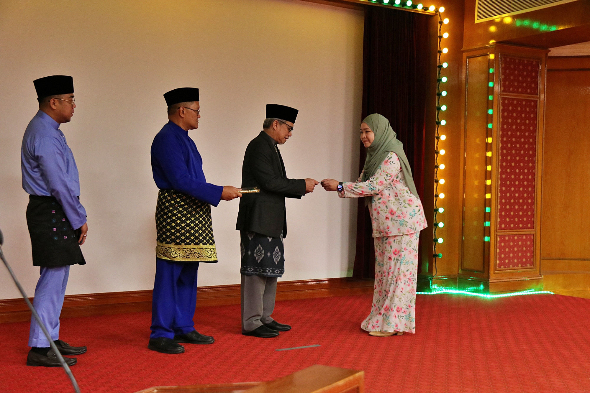 4_27 orang warga Kementerian Pembangunan akan menunaikan ibadah haji.jpeg