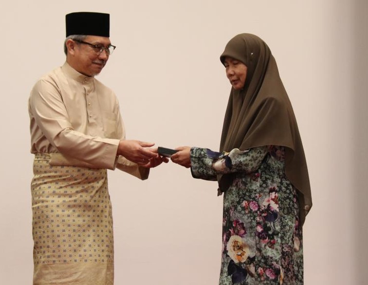 hjh rohani.jpeg