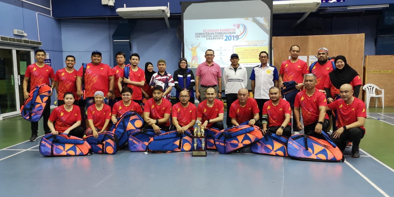 with ybs_badminton2019.JPG