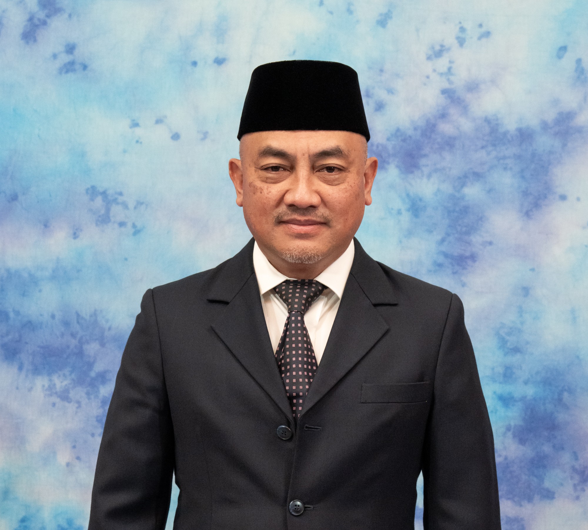 YANG MULIA AWANG HAJI SHAHARUDDIN KHAIRUL BIN HAJI ANUAR