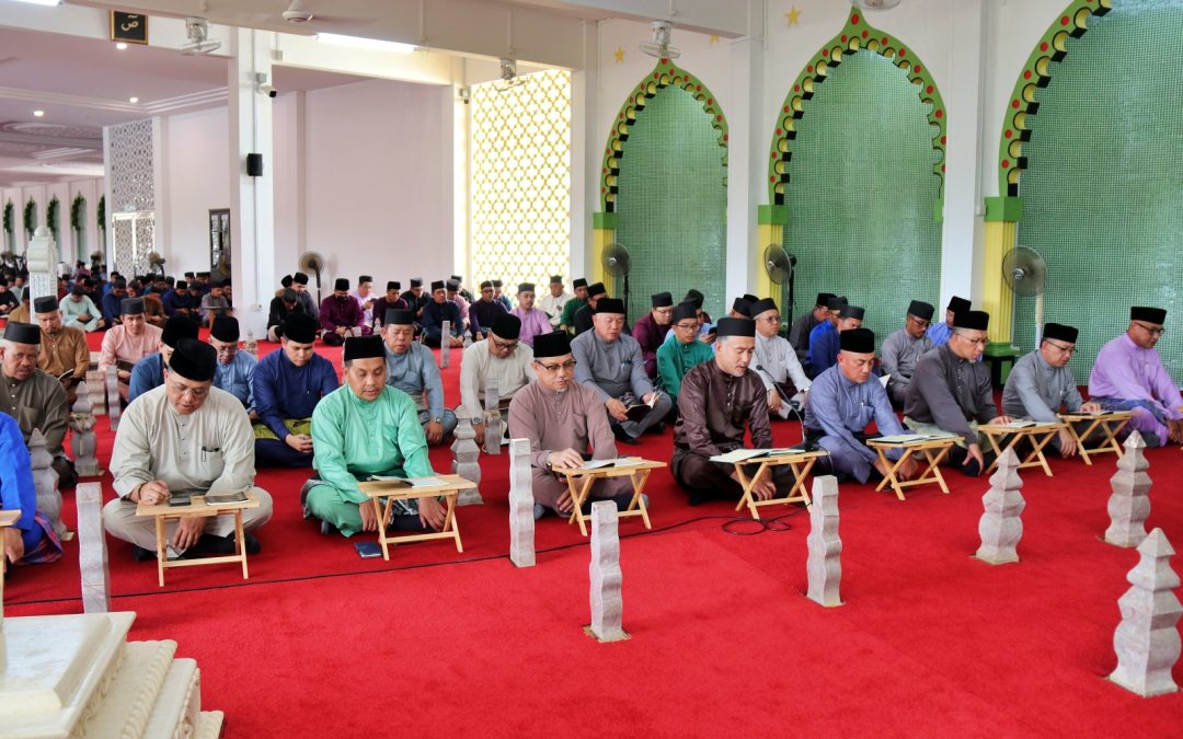 Majlis Tahlil di Kubah Makam Diraja